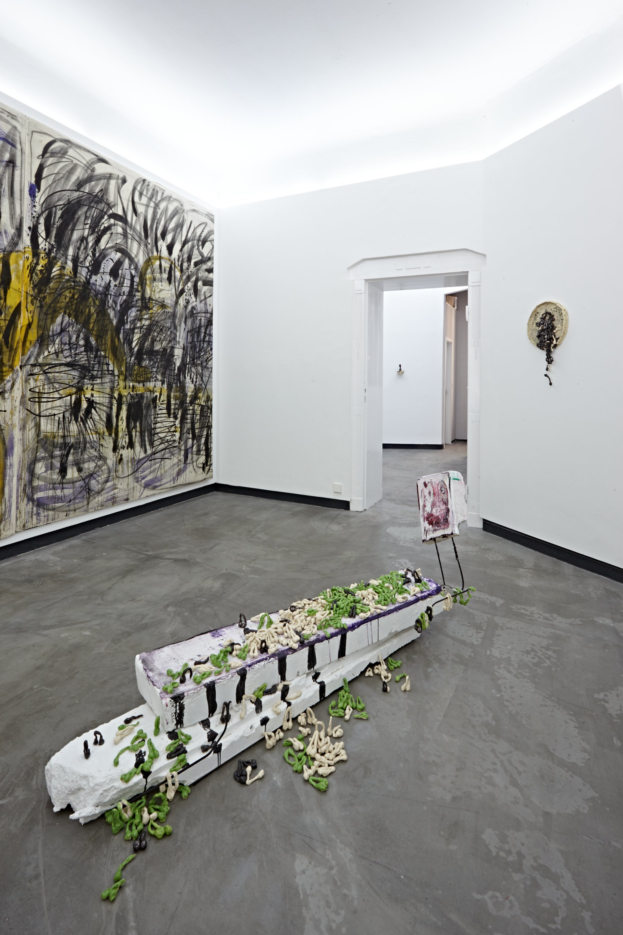 Ali Altin, Sophia Domagala, Installation views from "Stupidity Is Not Home"